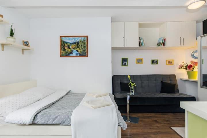 Cosy Studio Apartment Kraków Exteriör bild